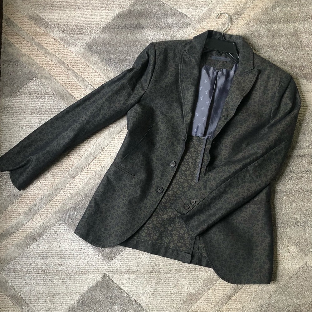 John Varvatos - Men’s Olive Floral Silk Blazer